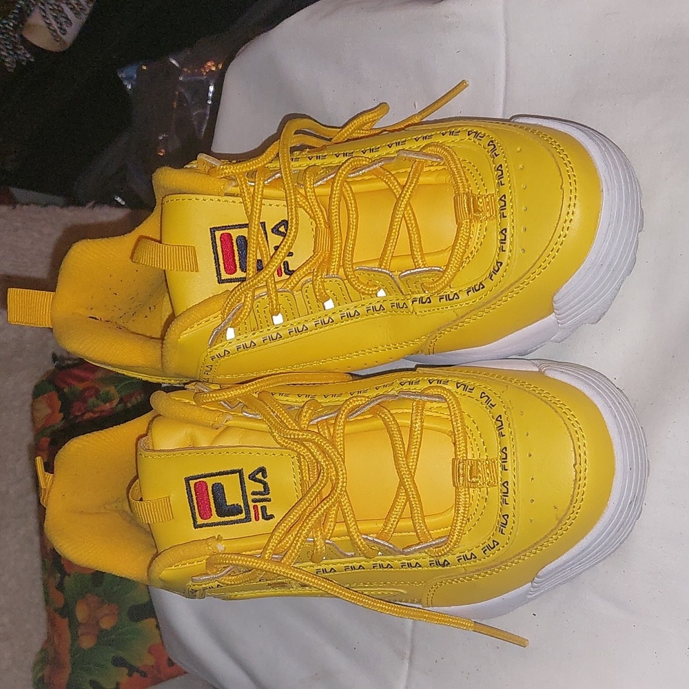 Fila Tennis Shoes